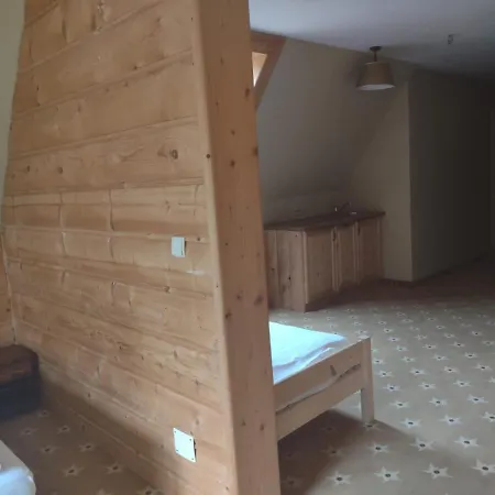 Osrodek Wypoczynkowy Gorskie Zacisze Bed & Breakfast Zab